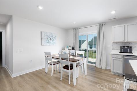329 Damask Drive Lancaster SC 29720