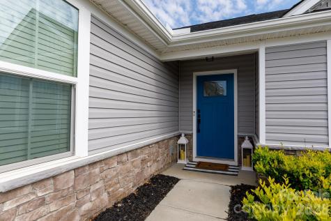 329 Damask Drive Lancaster SC 29720
