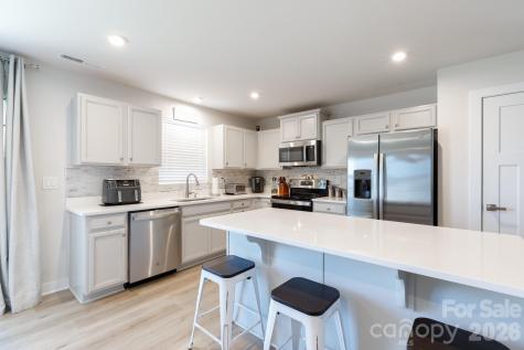 329 Damask Drive Lancaster SC 29720
