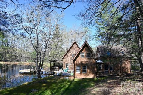 24 Wood Lake Drive Fairview NC 28730