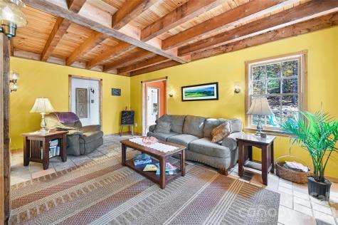 24 Wood Lake Drive Fairview NC 28730