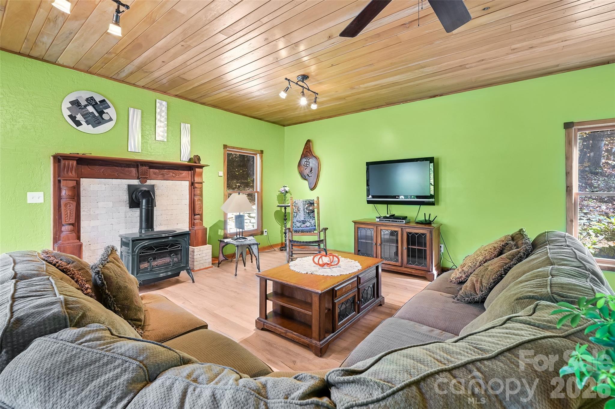 24 Wood Lake Drive Fairview NC 28730