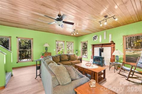 24 Wood Lake Drive Fairview NC 28730