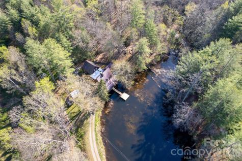 24 Wood Lake Drive Fairview NC 28730