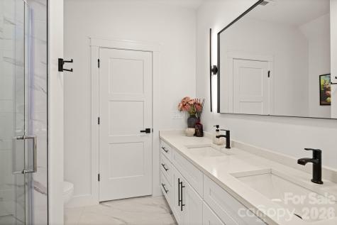 96 Crystal Lake Drive Hendersonville NC 28739