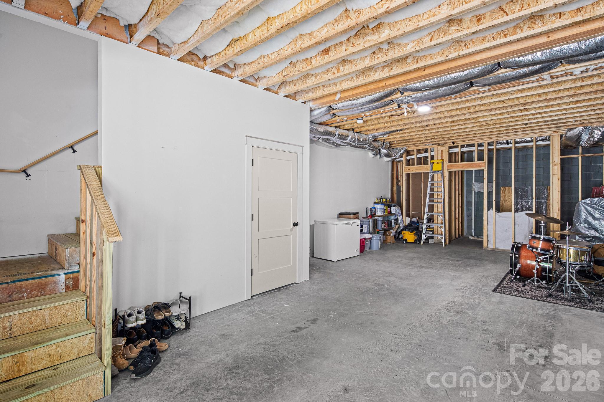 96 Crystal Lake Drive Hendersonville NC 28739