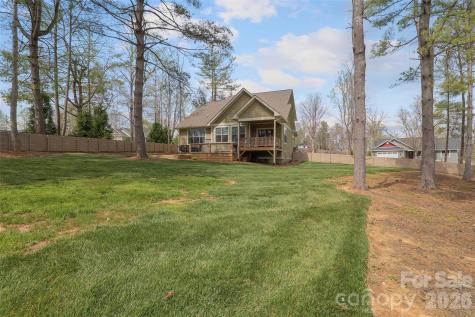 21 Wood Path Lane Arden NC 28704