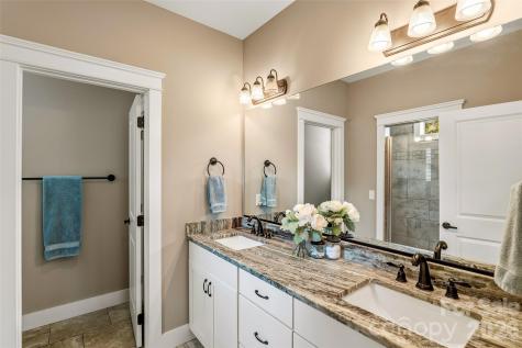 21 Wood Path Lane Arden NC 28704