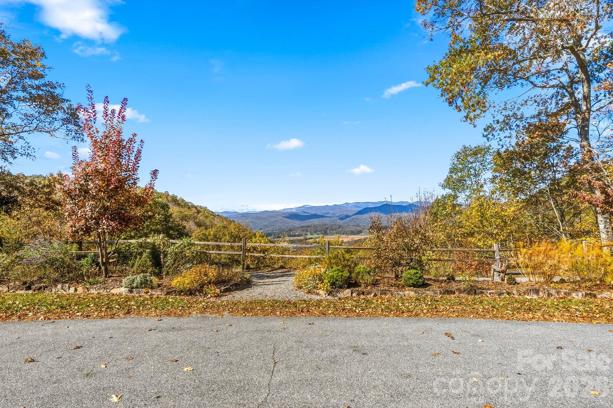 16 Uloque Court Brevard NC 28712