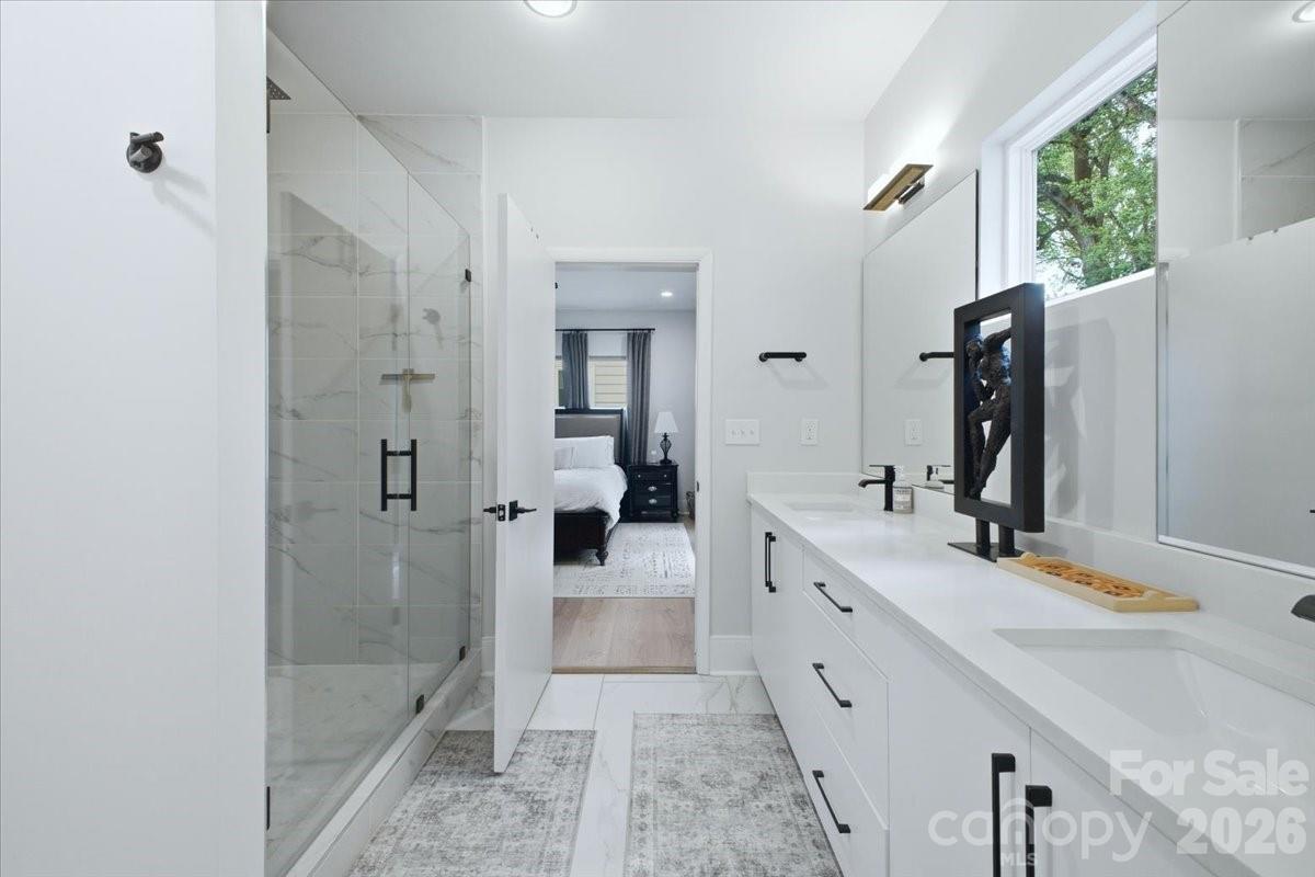 3116 Creighton Drive Charlotte NC 28205