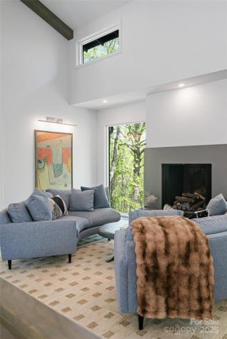 26 Hickory Top Lane Asheville NC 28805