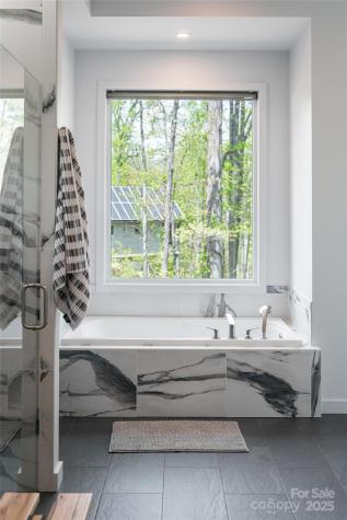 26 Hickory Top Lane Asheville NC 28805