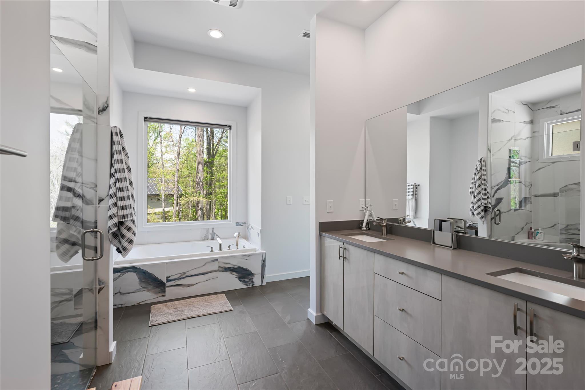 26 Hickory Top Lane Asheville NC 28805