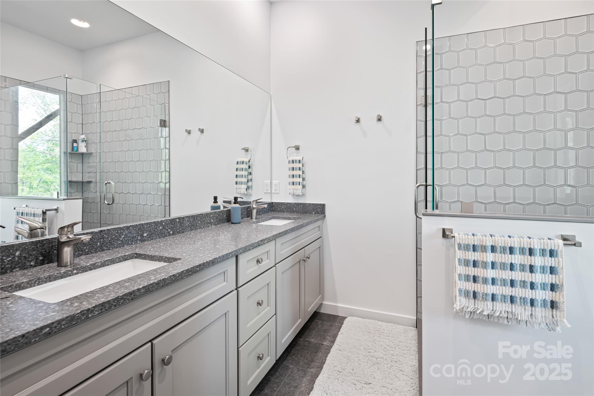 26 Hickory Top Lane Asheville NC 28805