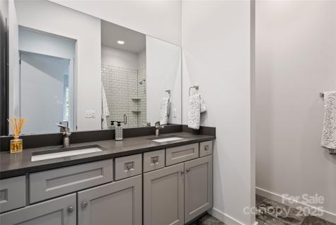 26 Hickory Top Lane Asheville NC 28805