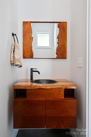 26 Hickory Top Lane Asheville NC 28805