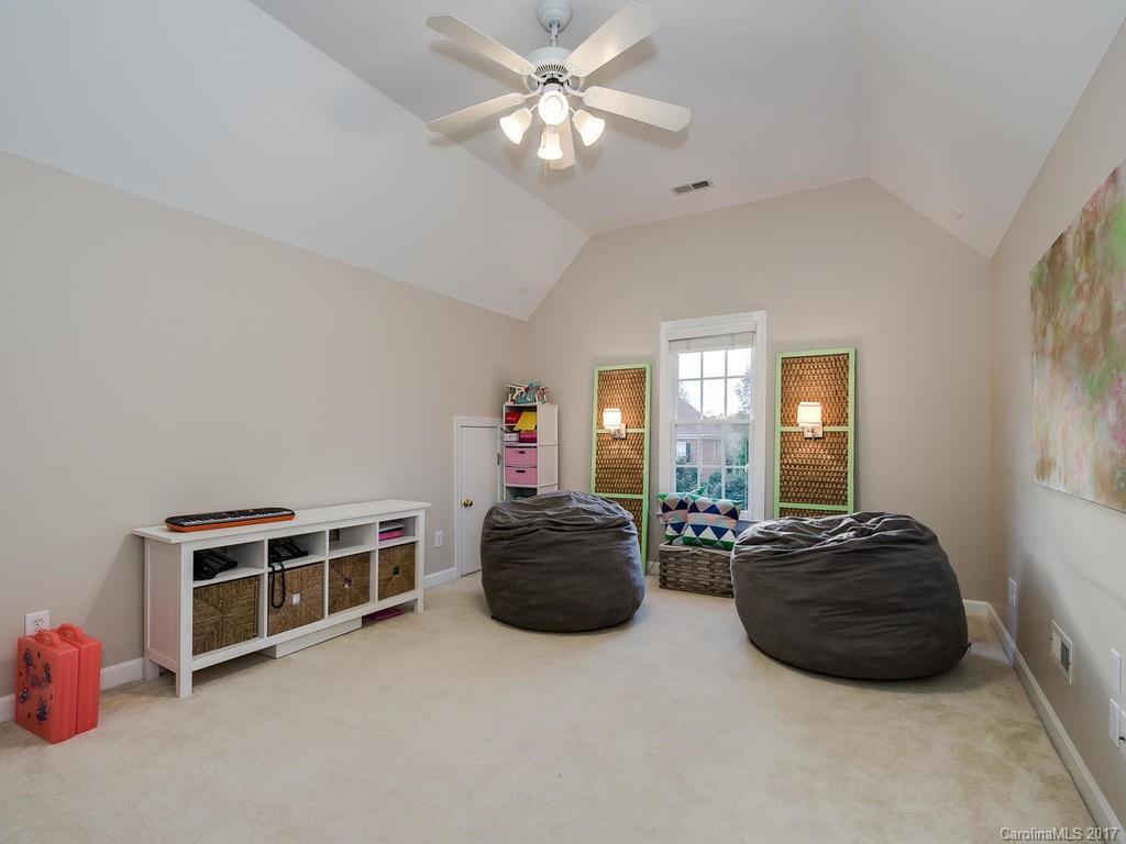 10318 Riesling Court Charlotte NC 28277