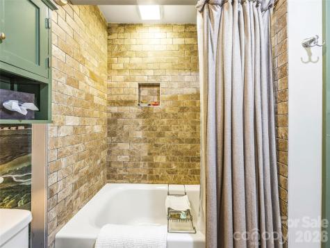 45 Shady Oak Drive Asheville NC 28803