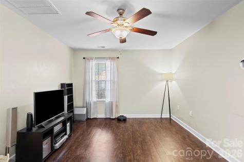 6625 Thistle Down Drive Harrisburg NC 28075