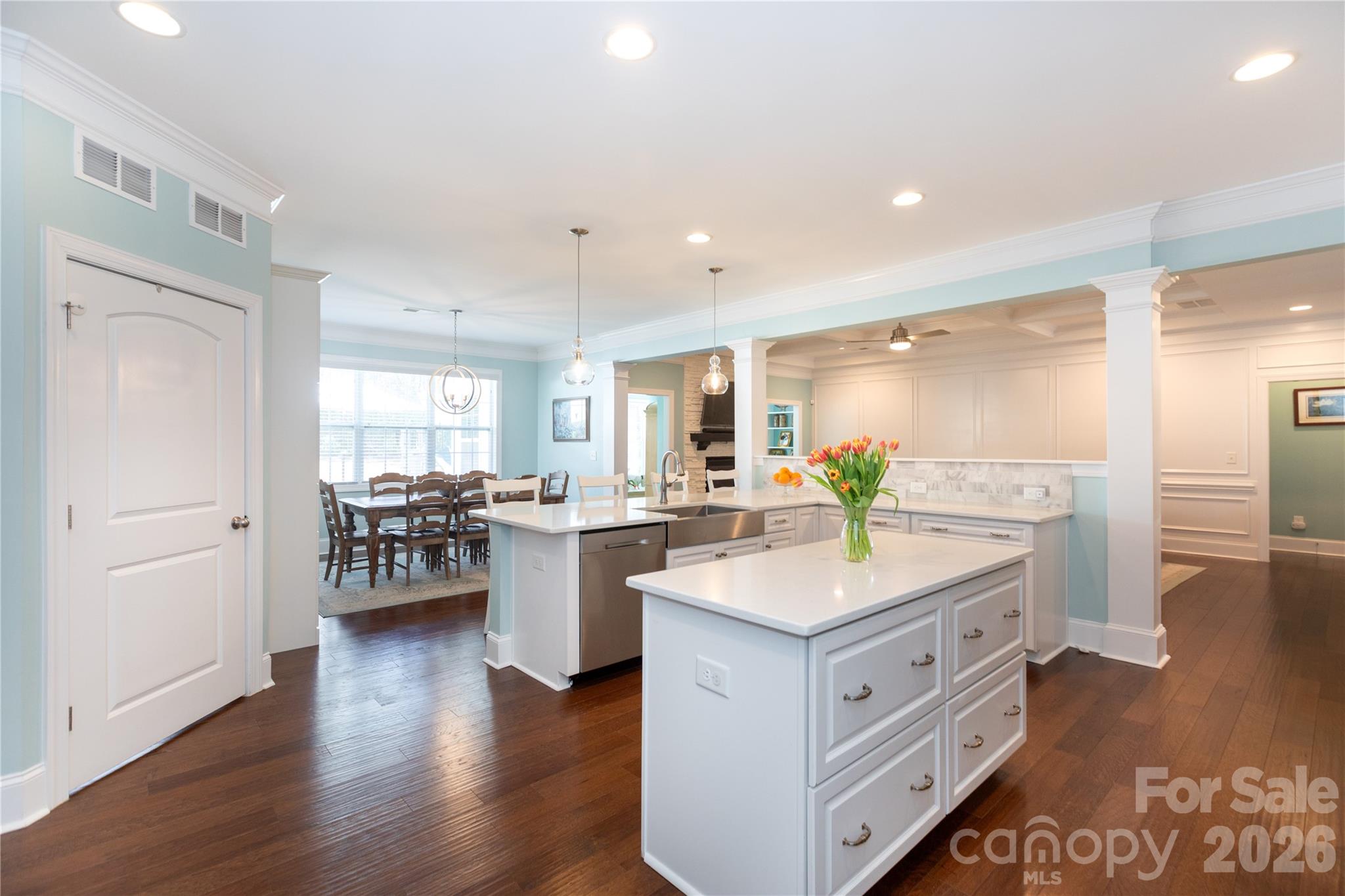 10861 Parkhall Drive Harrisburg NC 28075