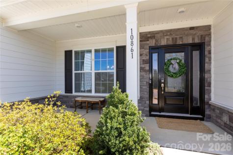 10861 Parkhall Drive Harrisburg NC 28075