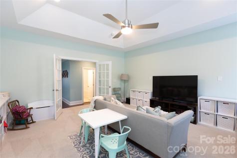 10861 Parkhall Drive Harrisburg NC 28075