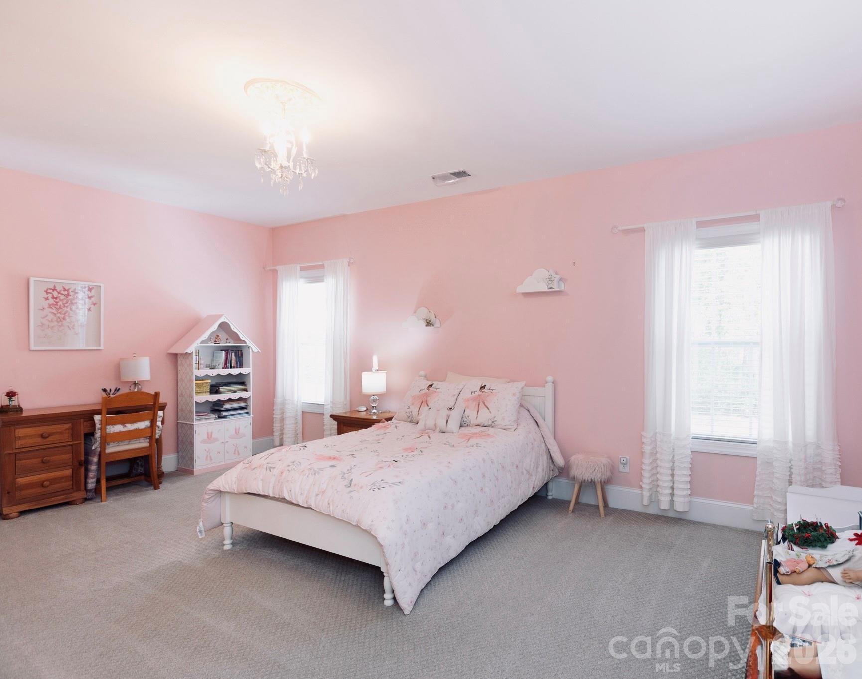 10861 Parkhall Drive Harrisburg NC 28075