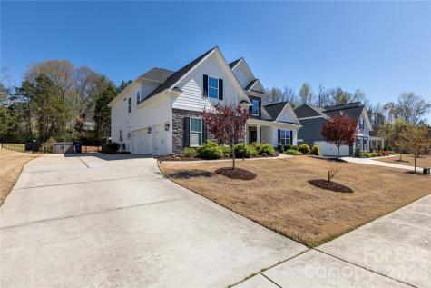 10861 Parkhall Drive Harrisburg NC 28075