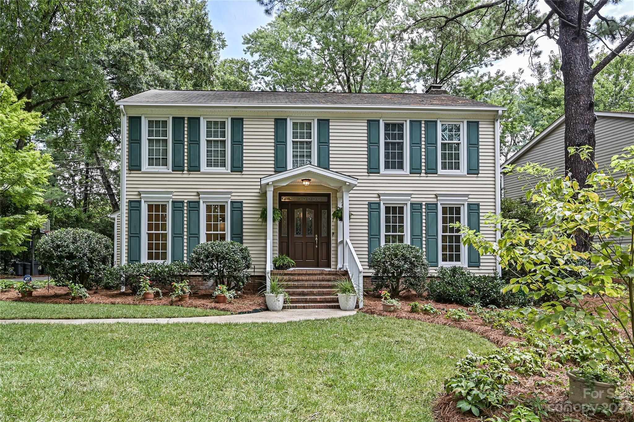 2542 Valencia Terrace Charlotte NC 28226