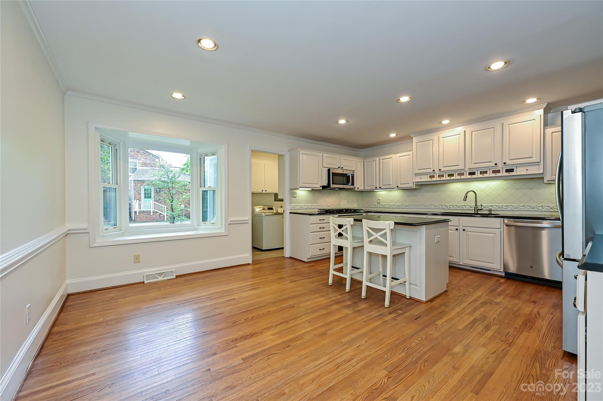 2542 Valencia Terrace Charlotte NC 28226