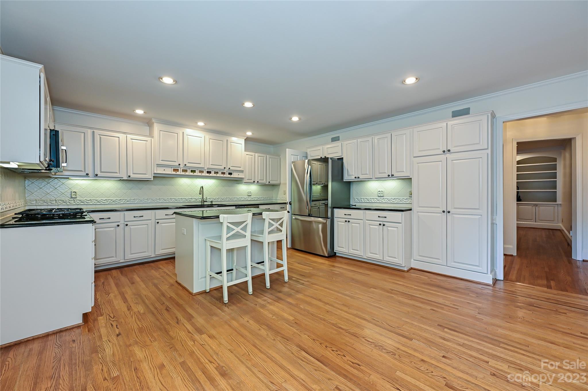 2542 Valencia Terrace Charlotte NC 28226