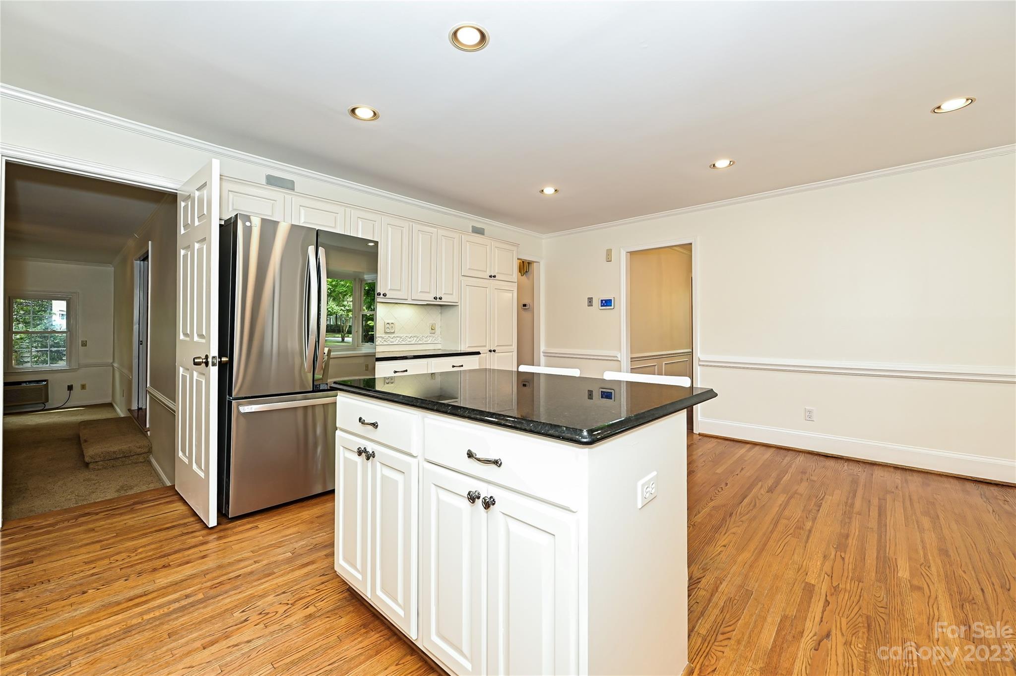 2542 Valencia Terrace Charlotte NC 28226
