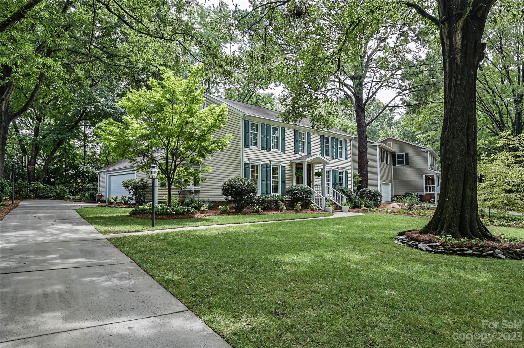 2542 Valencia Terrace Charlotte NC 28226