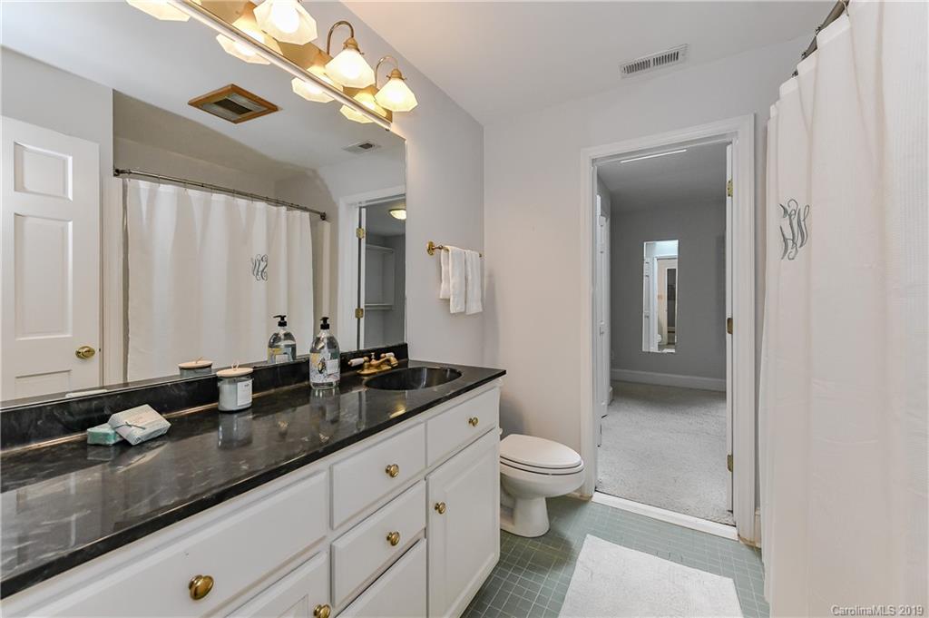 1423 Queens Road W Charlotte NC 28207