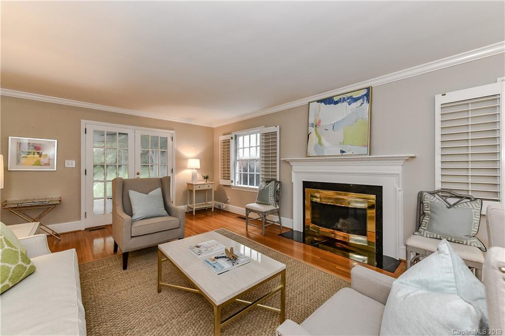 1423 Queens Road W Charlotte NC 28207
