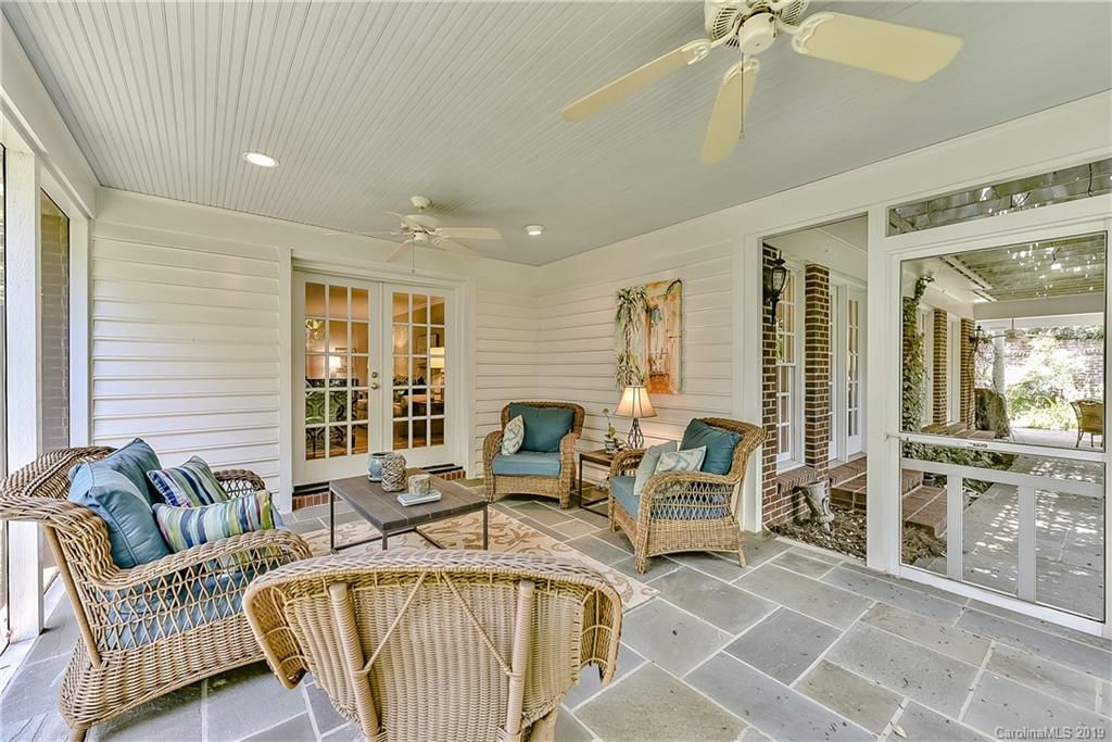 1423 Queens Road W Charlotte NC 28207