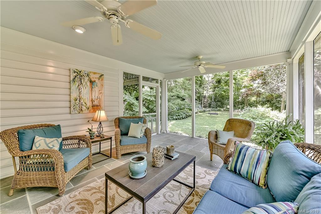 1423 Queens Road W Charlotte NC 28207