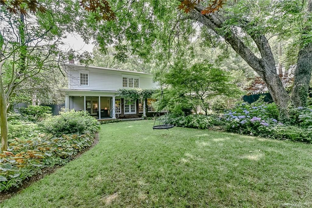 1423 Queens Road W Charlotte NC 28207