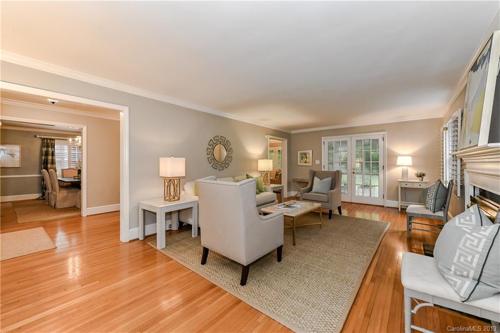 1423 Queens Road W Charlotte NC 28207