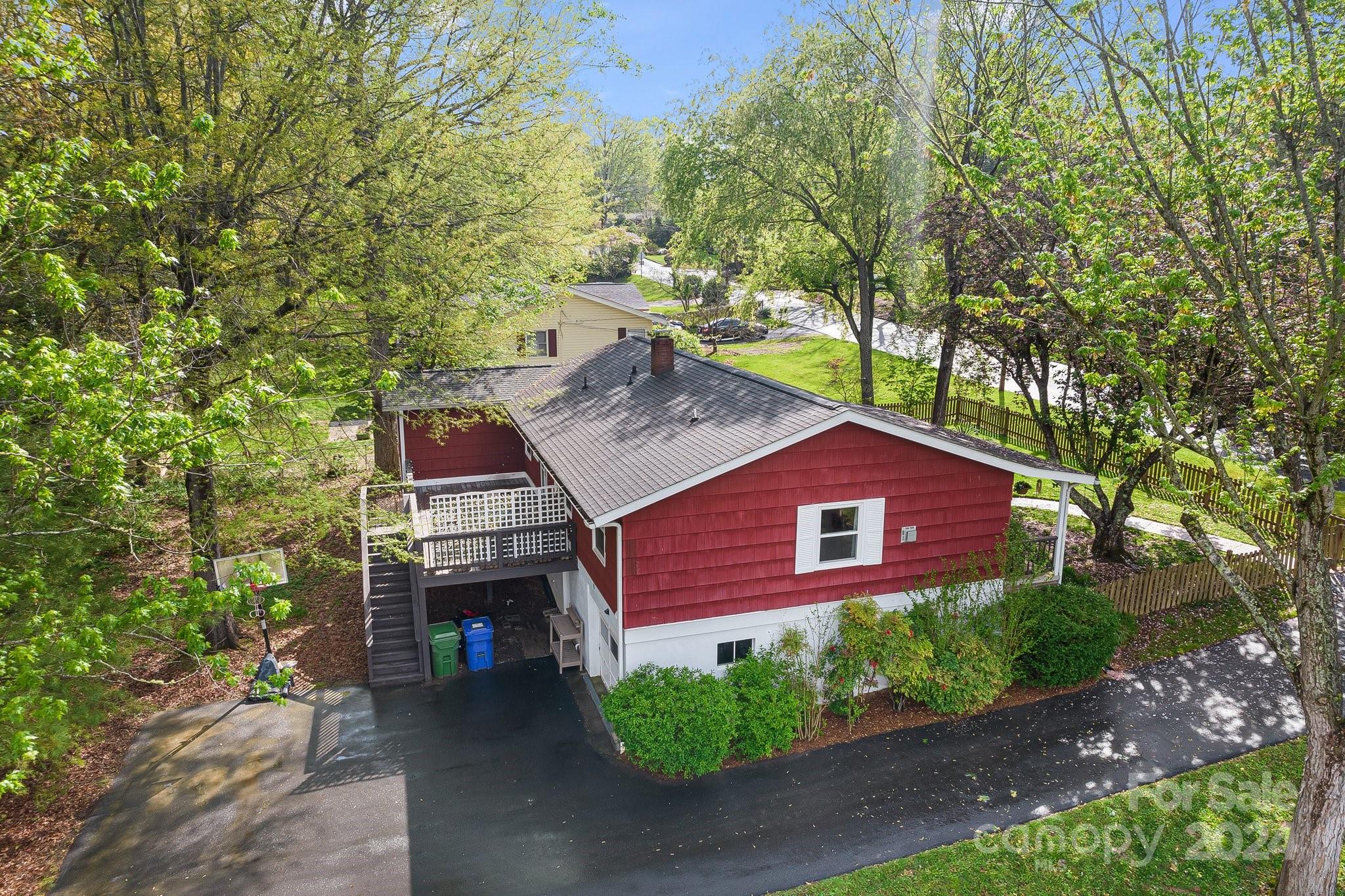 38 Imperial Court Asheville NC 28803