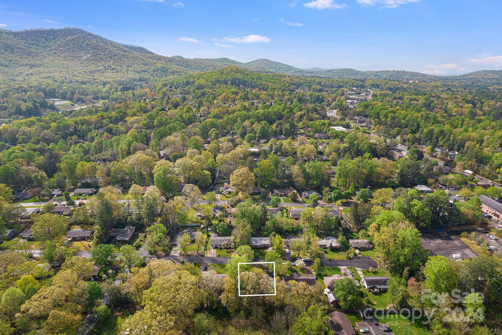 38 Imperial Court Asheville NC 28803