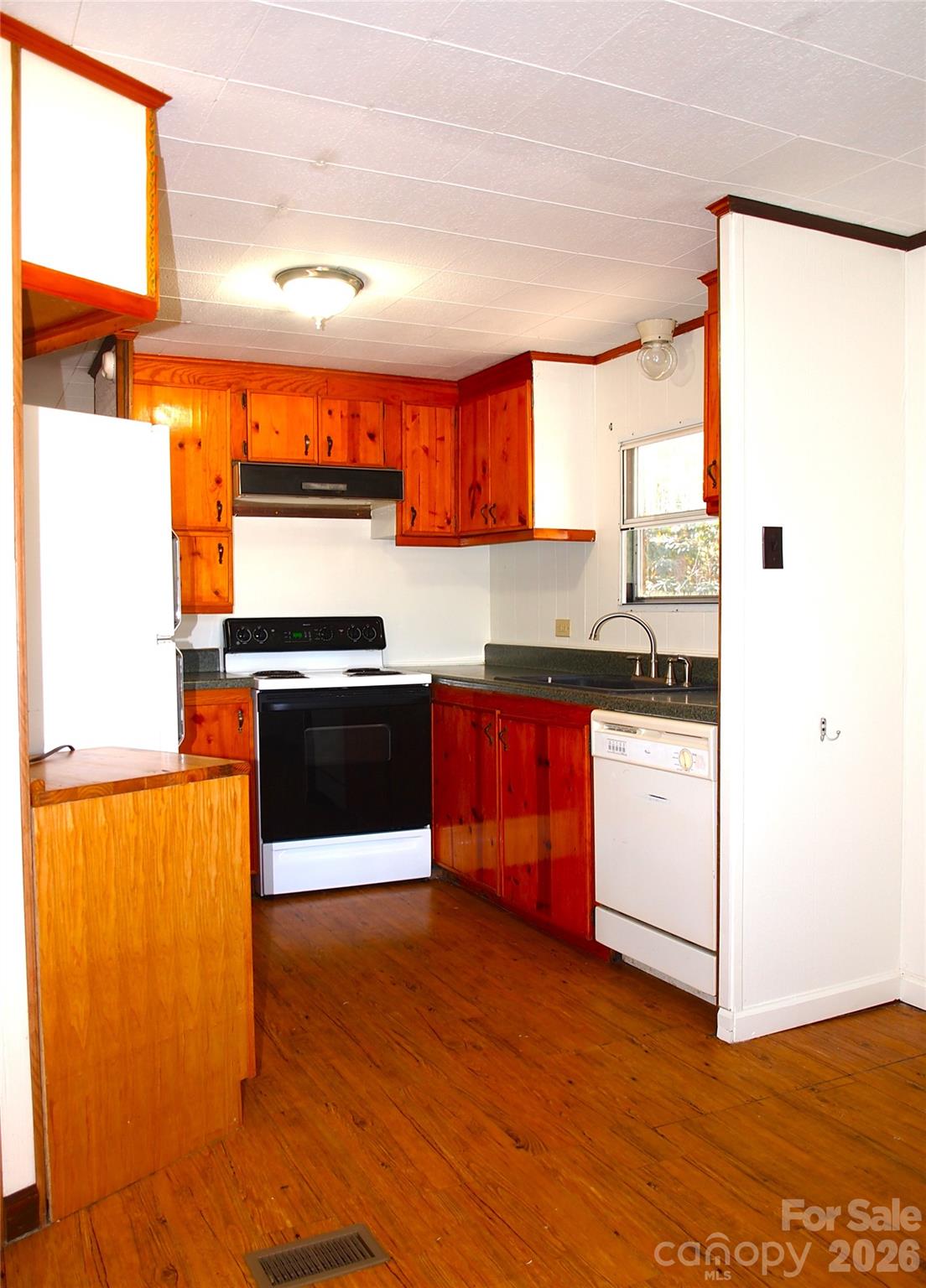 9 Smokey Cove Road Canton NC 28716