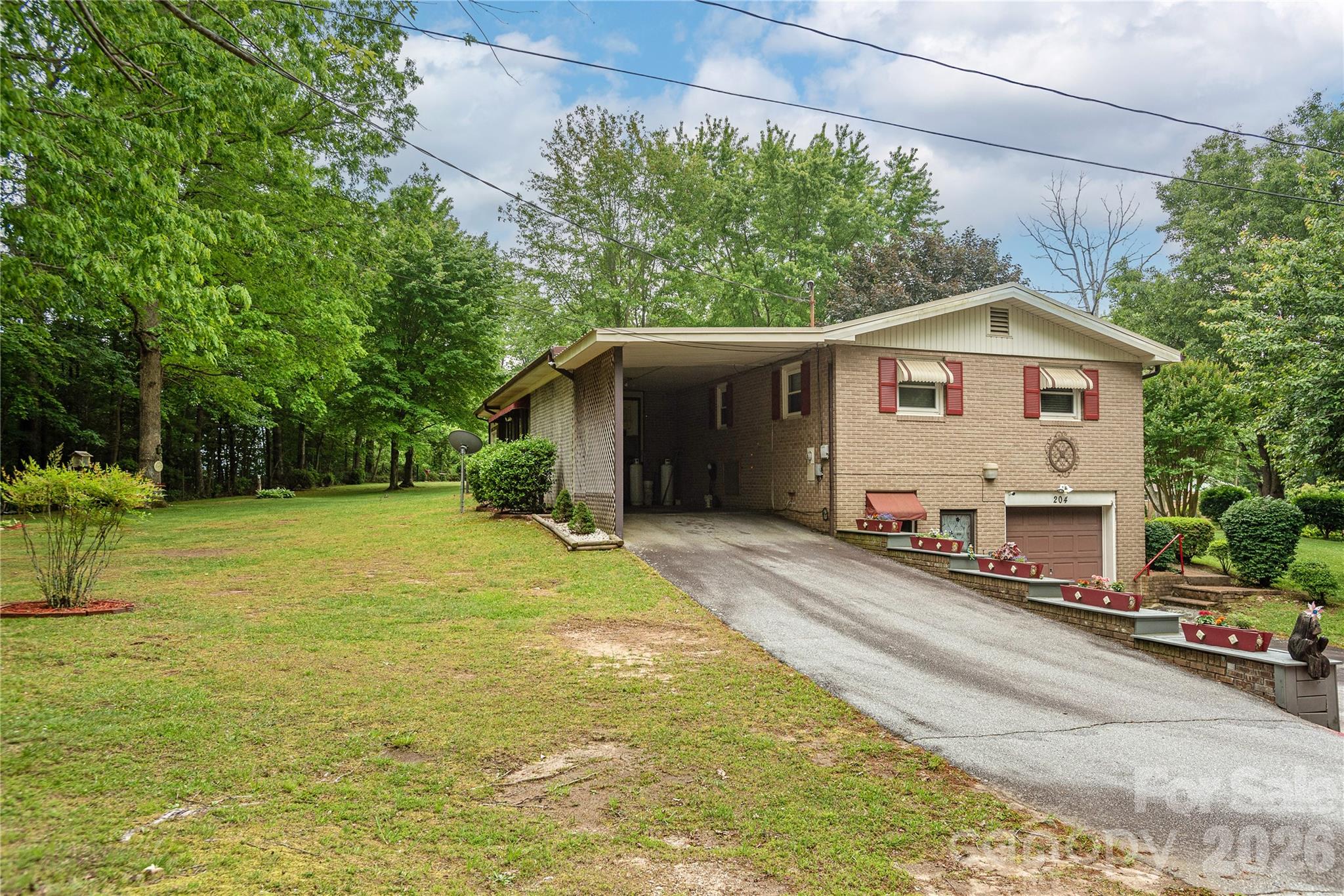 204 Reed Drive Flat Rock NC 28731
