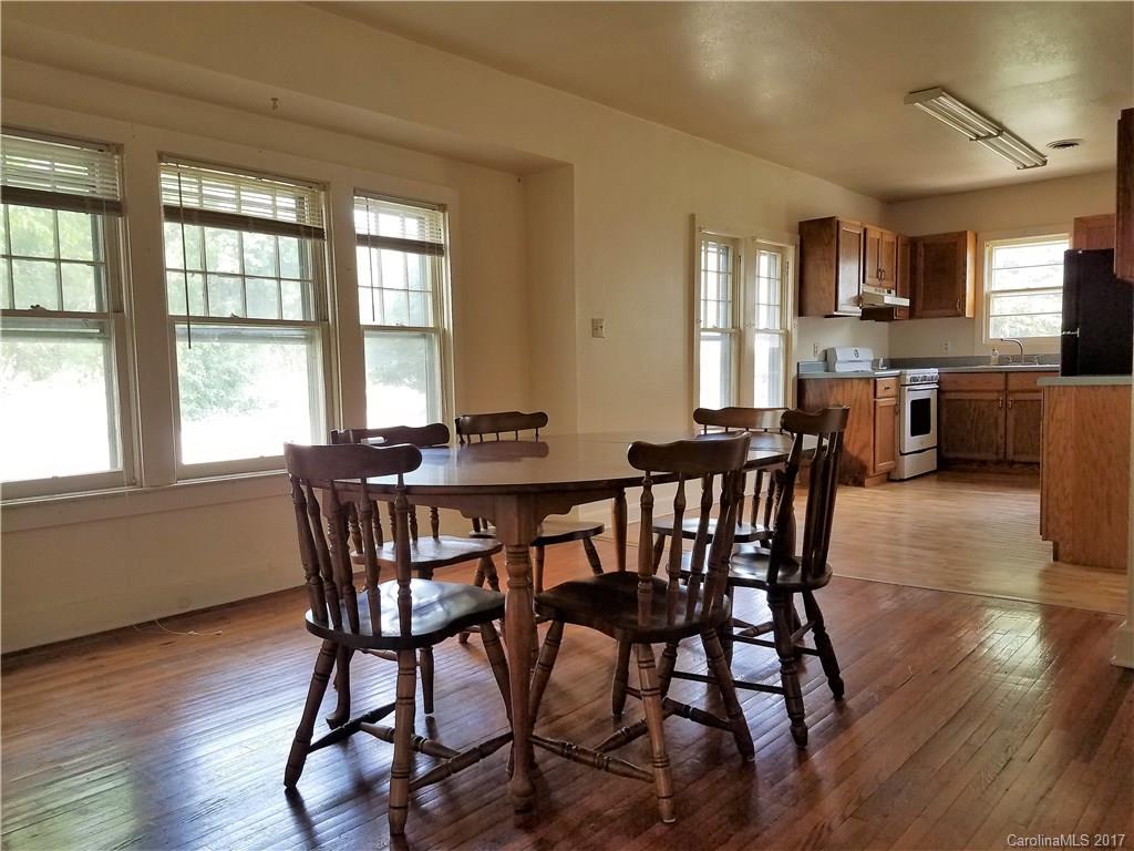 401 E Main Street Burnsville NC 28714