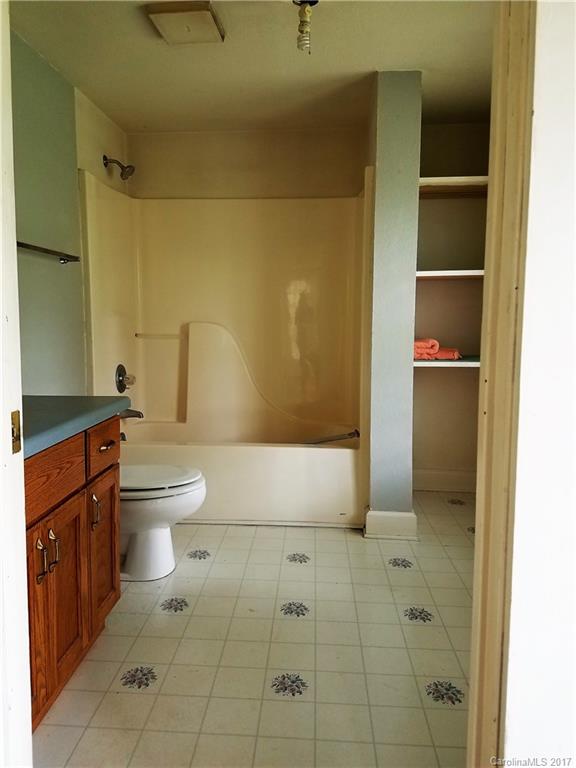 401 E Main Street Burnsville NC 28714