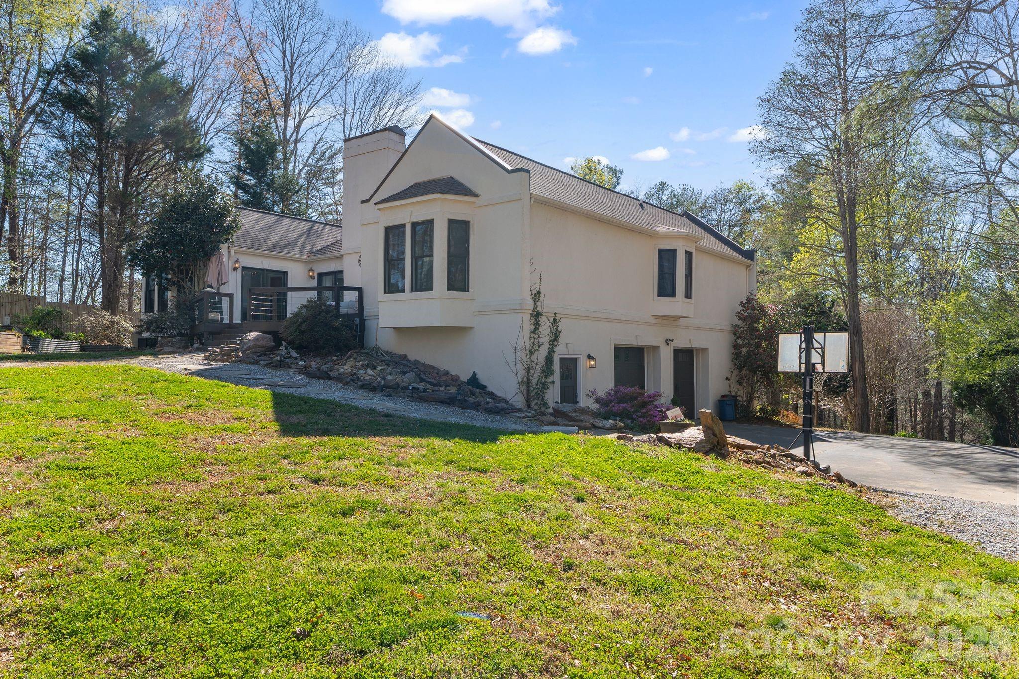 214 Ridgeway Drive Taylorsville NC 28681