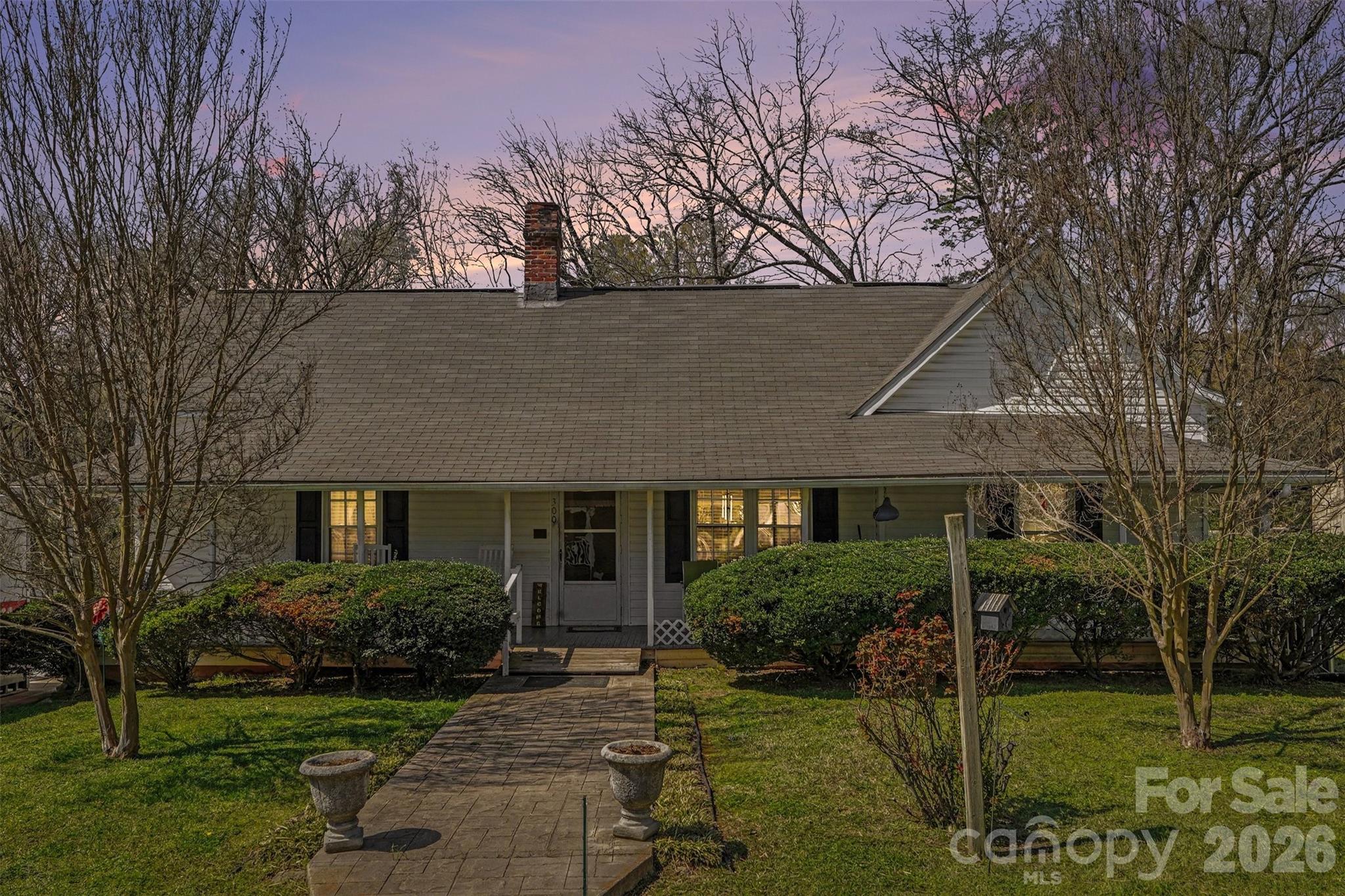 300 S Broome Street Waxhaw NC 28173