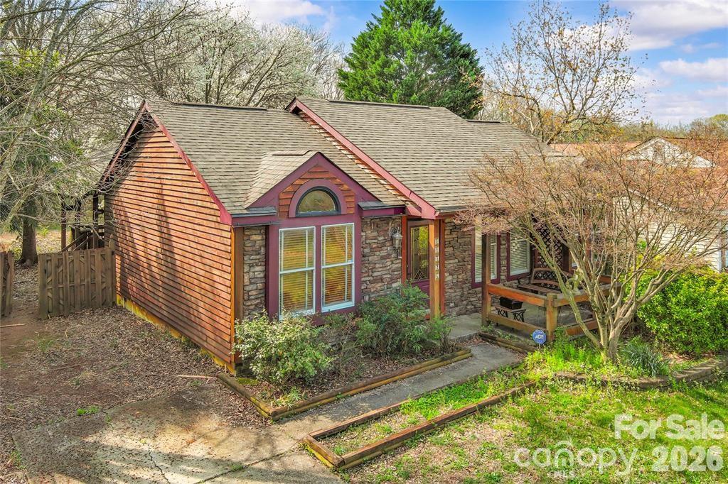 11826 Merriweather Drive Charlotte NC 28273