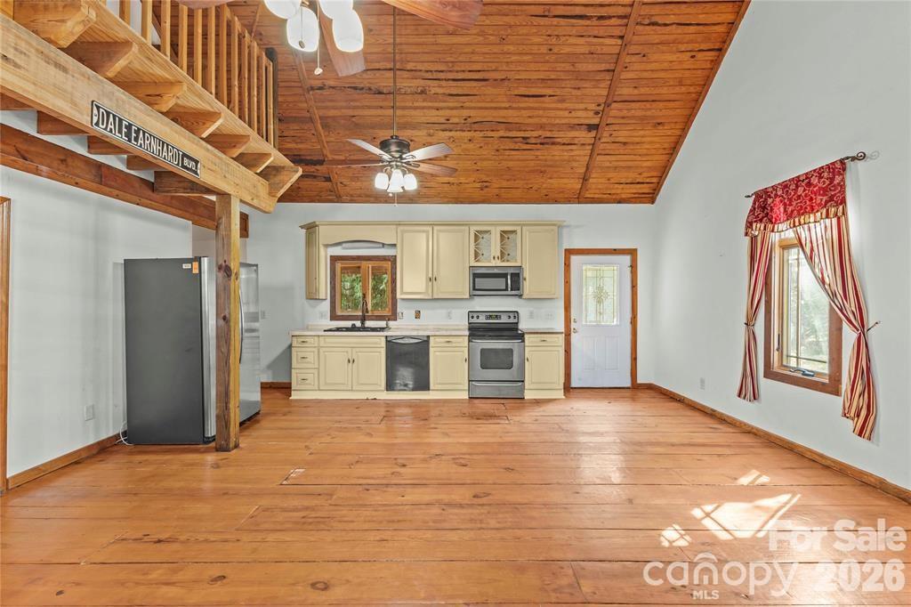 11826 Merriweather Drive Charlotte NC 28273