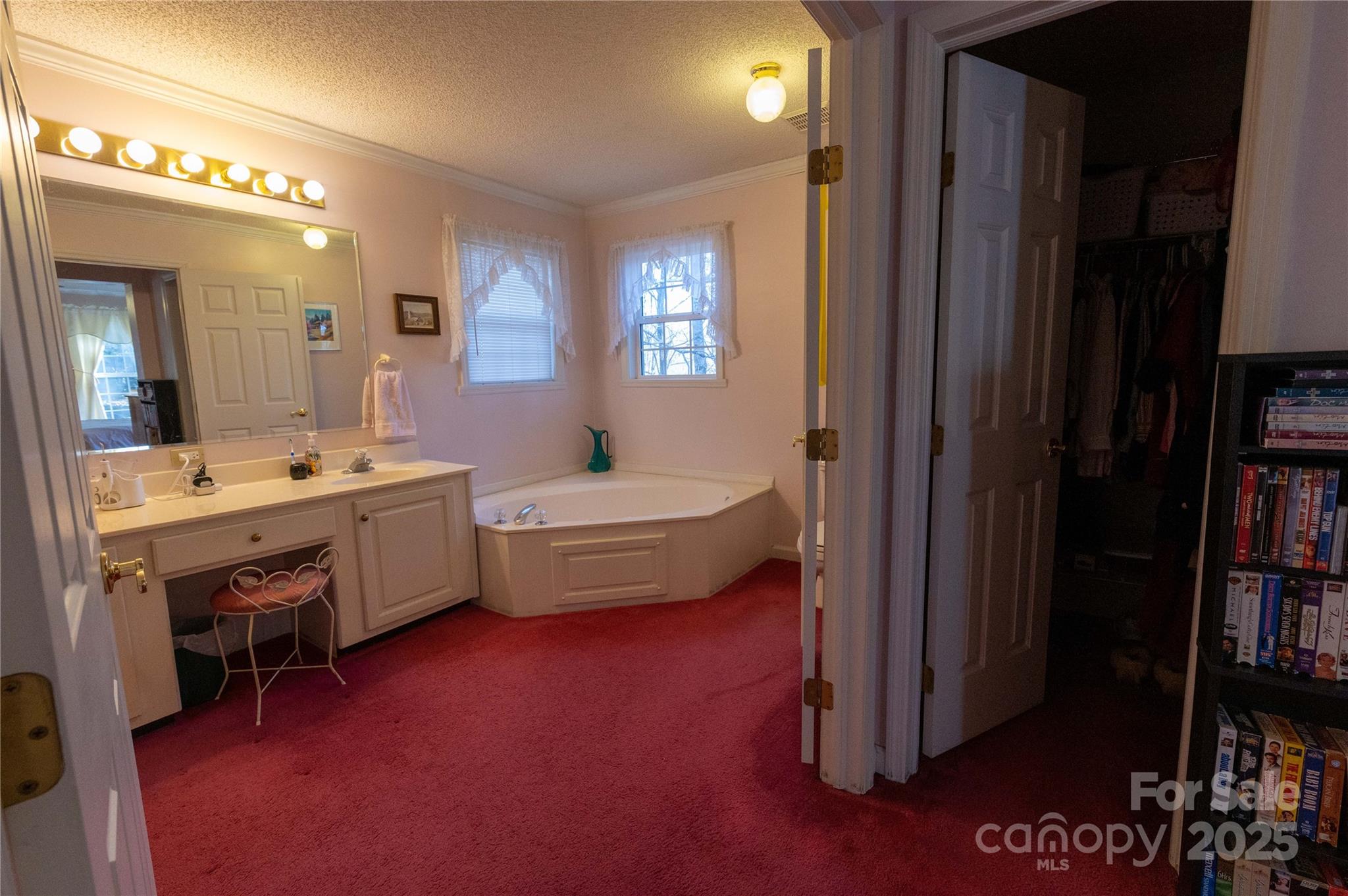 120 Powderhorn Drive Burnsville NC 28714